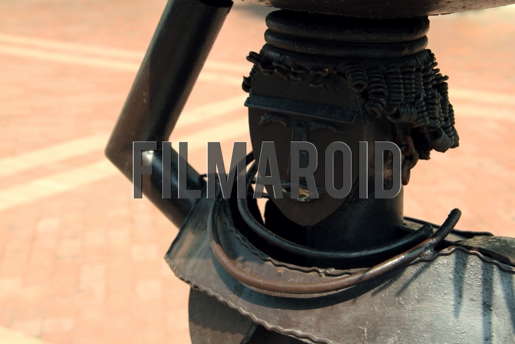 A metal statue of a Palenquera found at the Saint Peter Claver Plaza in Cartagena Colombia